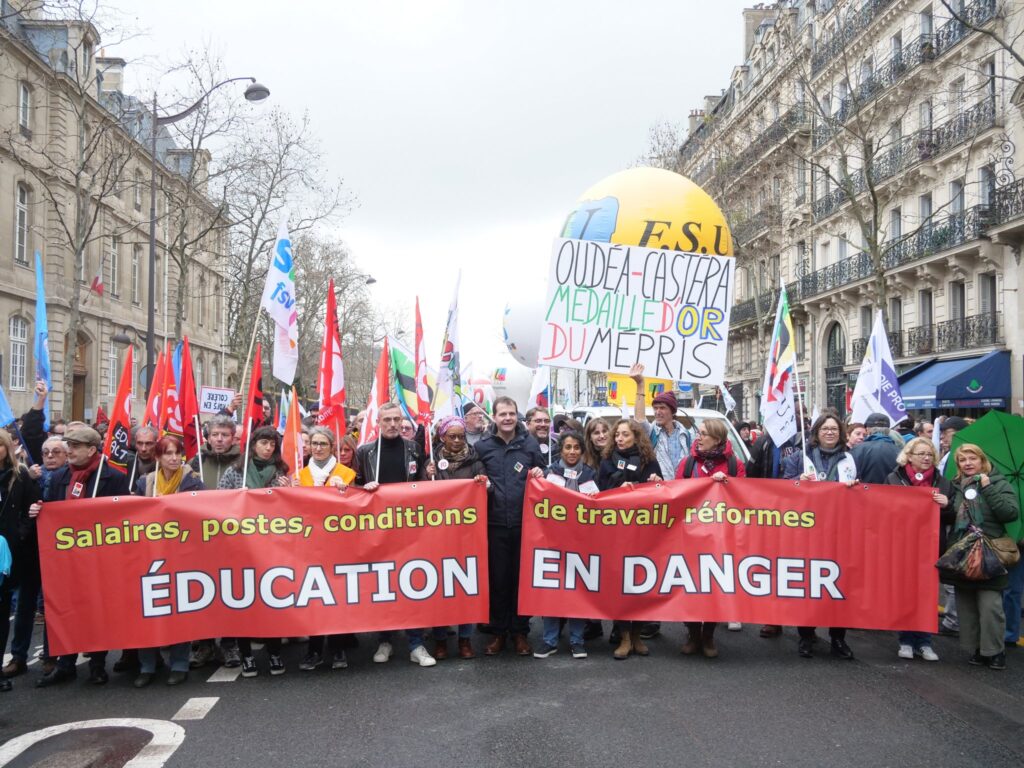 Grève du 1er février : une mobilisation réussie ! - SNES-FSU