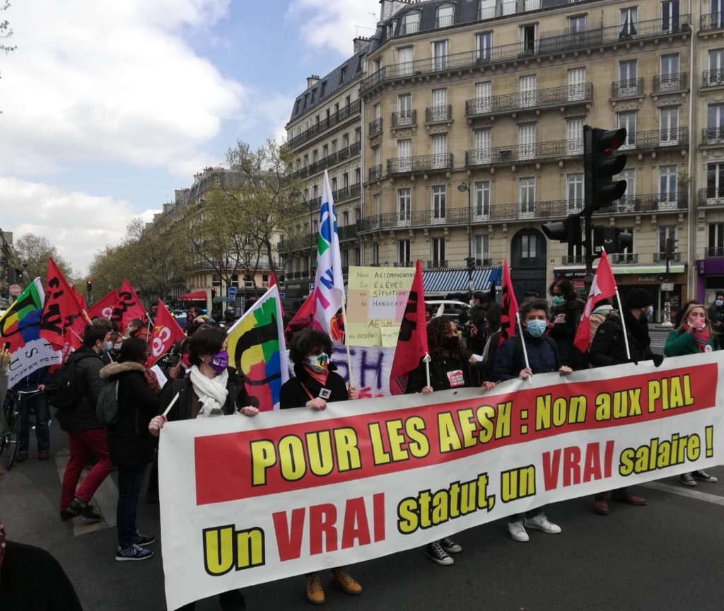 Manifestation AESH à Paris le 8 avril 2021